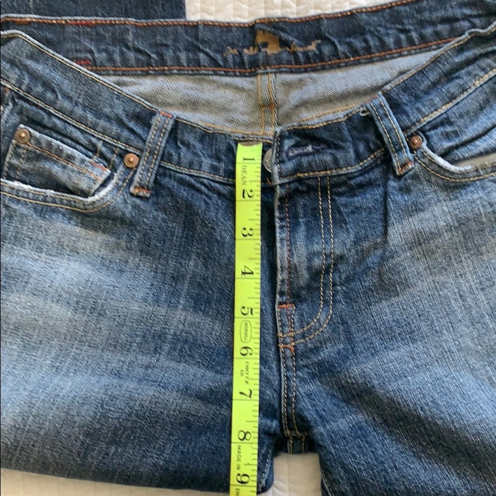 🎉 BOGO 2/$12  7 for All Mankind Cropped Jeans - Picture 5 of 9